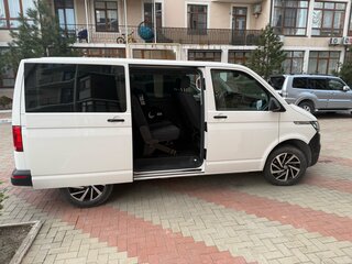 2020 Volkswagen Caravelle T6 Рестайлинг, белый, 4450000 рублей, вид 4