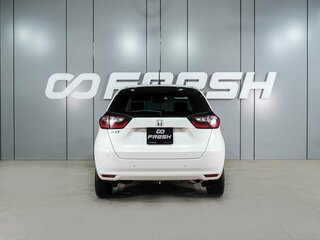 2020 Honda Fit IV, белый, 1289000 рублей, вид 4
