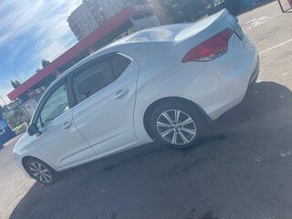 2014 Citroen C4 II, белый, 800000 рублей, вид 4