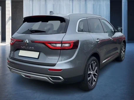 2022 Renault Koleos II Рестайлинг, серый, 2200000 рублей, вид 3