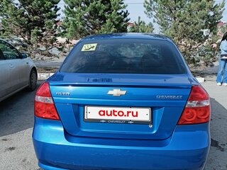 2010 Chevrolet Aveo I Рестайлинг, синий, 400000 рублей, вид 2