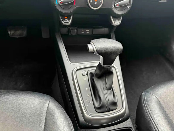 2017 Kia K2, синий, 950000 рублей - вид 13