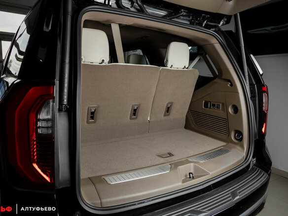 2025 GMC Yukon V Рестайлинг, чёрный, 15690000 рублей - вид 22