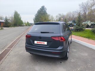 2020 Volkswagen Tiguan II, серый, 3848000 рублей, вид 5