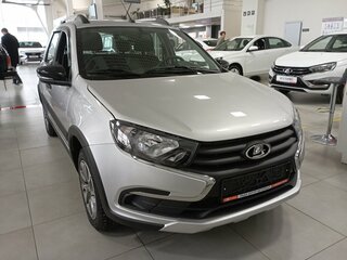 2026 Lada (ВАЗ) Granta Cross I Рестайлинг, серебристый, 1246000 рублей, вид 3