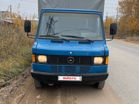 1988 Mercedes-Benz 308D, синий, 600000 рублей, вид 4