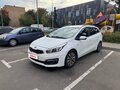 2017 Kia Ceed II Рестайлинг, белый, 1240000 рублей