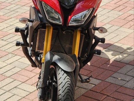 2015 Yamaha MT-09 Tracer (FJ-09), красный, 690000 рублей, вид 2
