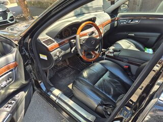 2008 Mercedes-Benz S-Класс 550 Long V (W221), чёрный, 1040000 рублей, вид 5