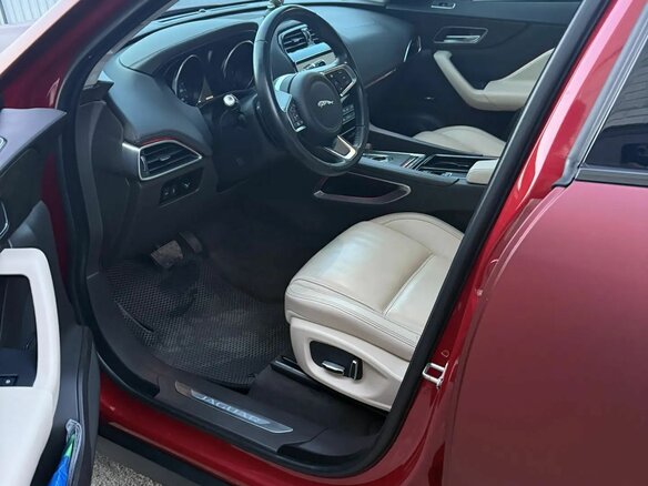 2020 Jaguar F-Pace I, красный, 4444000 рублей - вид 12