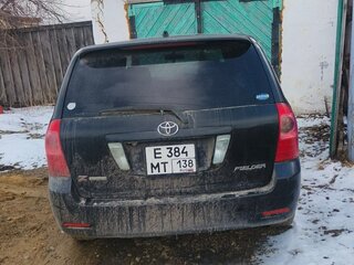 2004 Toyota Corolla Fielder IX (E120, E130) Рестайлинг, чёрный, 700000 рублей, вид 2