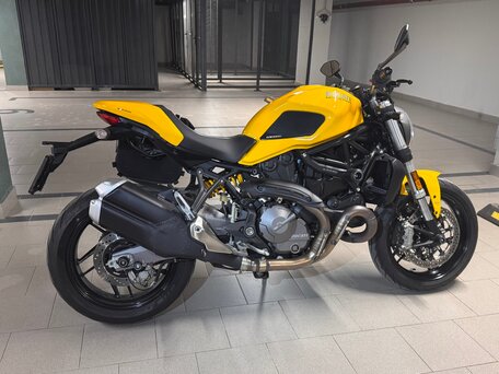2019 Ducati Monster 821, жёлтый, 850000 рублей, вид 3