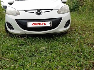 2012 Mazda 2 II Рестайлинг (DE2), белый, 600000 рублей, вид 1