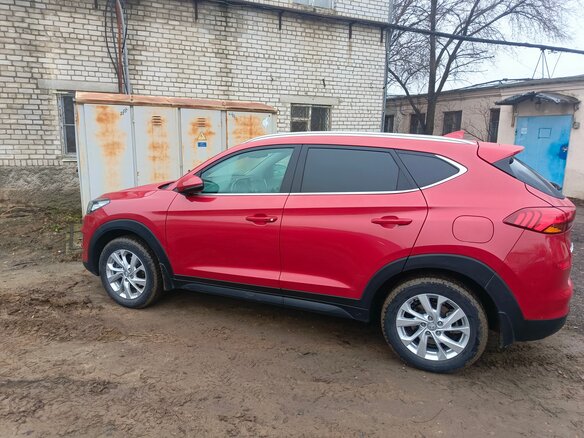 2020 Hyundai Tucson III Рестайлинг, красный, 2250000 рублей - вид 3