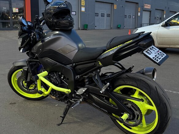 2013 Yamaha FZ8, серый - вид 5