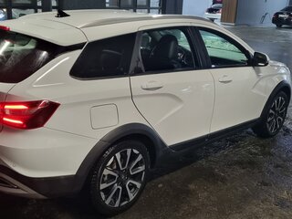 2024 Lada (ВАЗ) Vesta SW Cross I Рестайлинг (NG), белый, 1450000 рублей, вид 5