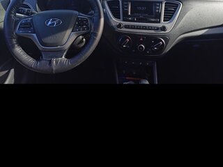 2019 Hyundai Solaris II, чёрный, 800000 рублей, вид 5
