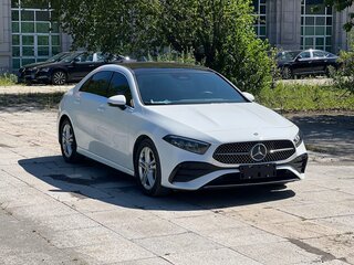 2022 Mercedes-Benz A-Класс 180 Long IV (W177) Рестайлинг, белый, 2200000 рублей, вид 3
