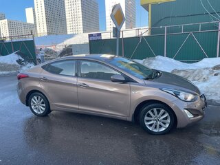 2015 Hyundai Elantra V (MD) Рестайлинг, жёлтый, 950000 рублей, вид 3