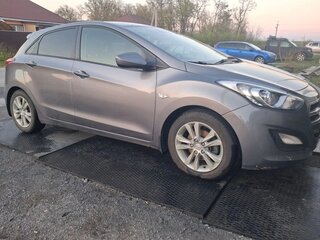 2014 Hyundai i30 II, серый, 920000 рублей, вид 4