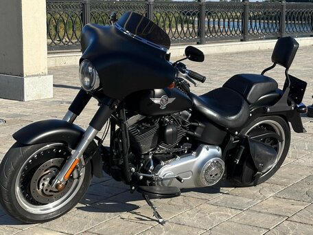 2014 Harley-Davidson Fat Boy, чёрный, 1350000 рублей, вид 1