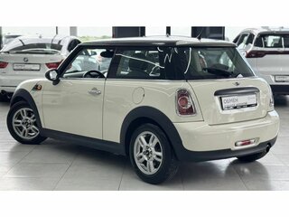2011 Mini Hatch One II (R56) Рестайлинг, бежевый, 789000 рублей, вид 4