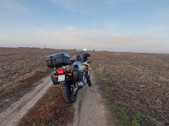 2000 Yamaha TDM850, золотистый, 365000 рублей - вид 11