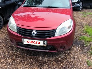 2010 Renault Sandero I, красный, 400000 рублей, вид 1