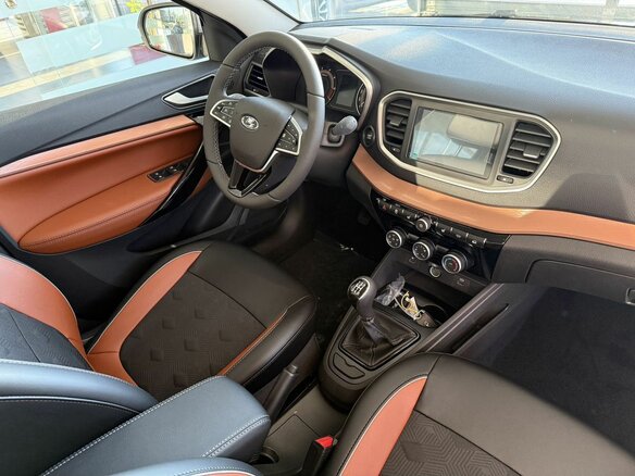 2026 Lada (ВАЗ) Vesta SW Cross I Рестайлинг (NG), серебристый, 1800000 рублей - вид 7