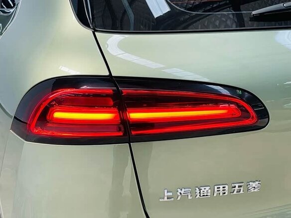 2024 Wuling Binguo 37.9 kWh, белый - вид 8