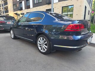 2014 Volkswagen Passat B7, синий, 1620000 рублей, вид 3