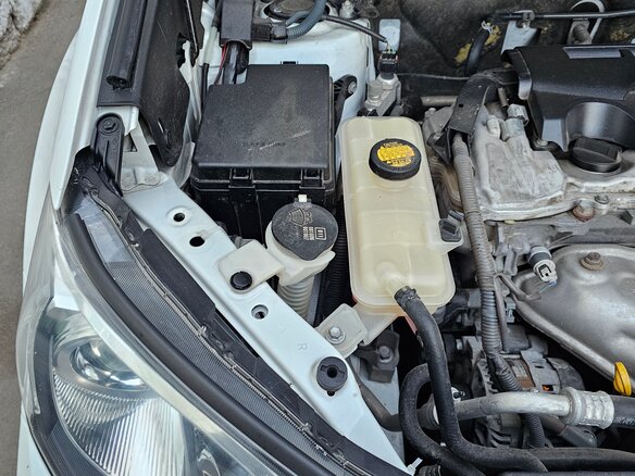 2013 Toyota RAV4 IV (XA40), белый, 2150000 рублей - вид 15