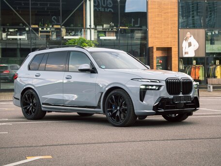 2025 BMW X7 40d I (G07) Рестайлинг, серый, 14500000 рублей, вид 5