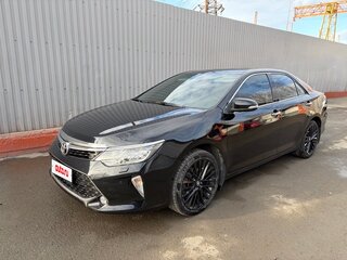 2017 Toyota Camry US Market VII (XV50) Рестайлинг, чёрный, 2299000 рублей, вид 2