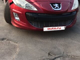 2009 Peugeot 308 I, красный, 300000 рублей, вид 1