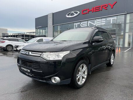 Mitsubishi Outlander III