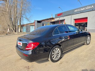 2018 Mercedes-Benz E-Класс 200 V (W213, S213, C238), чёрный, 2230000 рублей, вид 5