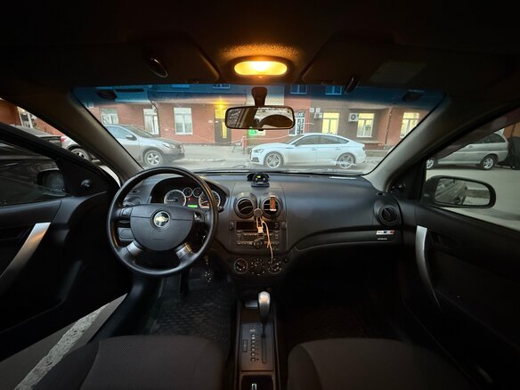2010 Chevrolet Aveo I Рестайлинг, чёрный - вид 3