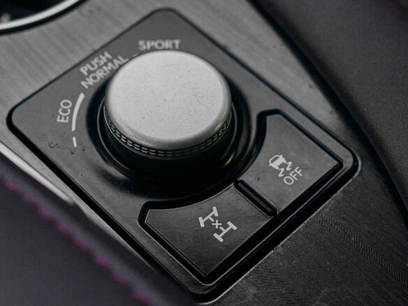 2019 Lexus RX 350L IV Рестайлинг, серый, 4290000 рублей - вид 22