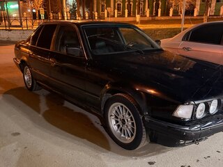 1991 BMW 7 серии 735i II (E32), чёрный, 340000 рублей, вид 3