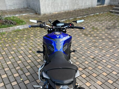 2019 Yamaha MT-09 (FZ-09), синий, 899999 рублей, вид 4