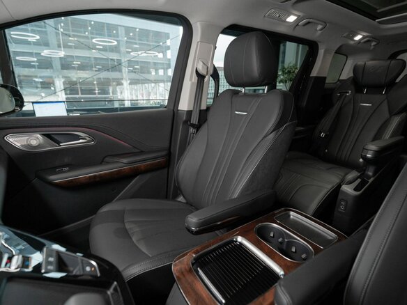 2025 Hongqi HQ9, чёрный - вид 8
