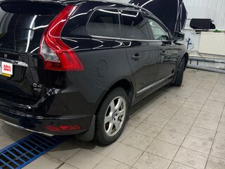 2015 Volvo XC60 I Рестайлинг, чёрный, 2100000 рублей, вид 4