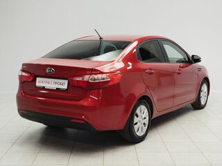 2012 Kia Rio 5-speed III, красный, 881000 рублей, вид 5