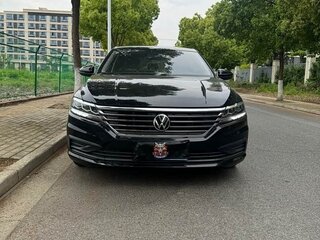 2022 Volkswagen Lavida III, чёрный, 1175000 рублей, вид 2