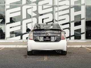 2012 Toyota Prius PHV ZVW35 III Рестайлинг (XW30), белый, 1144000 рублей, вид 4