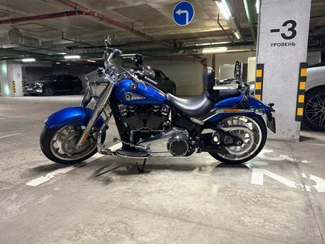 2025 Harley-Davidson Fat Boy, синий, 2950000 рублей, вид 1