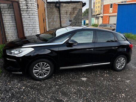 2013 Citroen DS5, чёрный, 700000 рублей, вид 4
