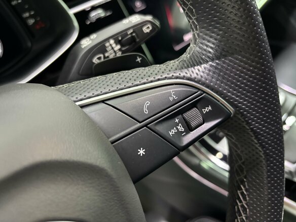 2022 Audi Q7 45 TDI II (4M) Рестайлинг, серый - вид 11