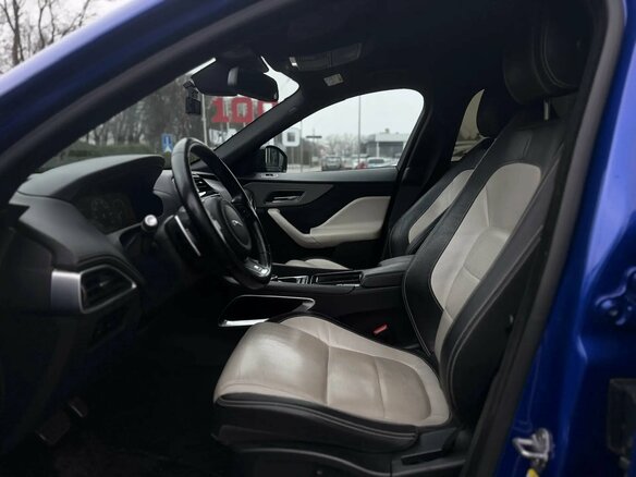 2017 Jaguar F-Pace I, синий, 3199000 рублей - вид 13